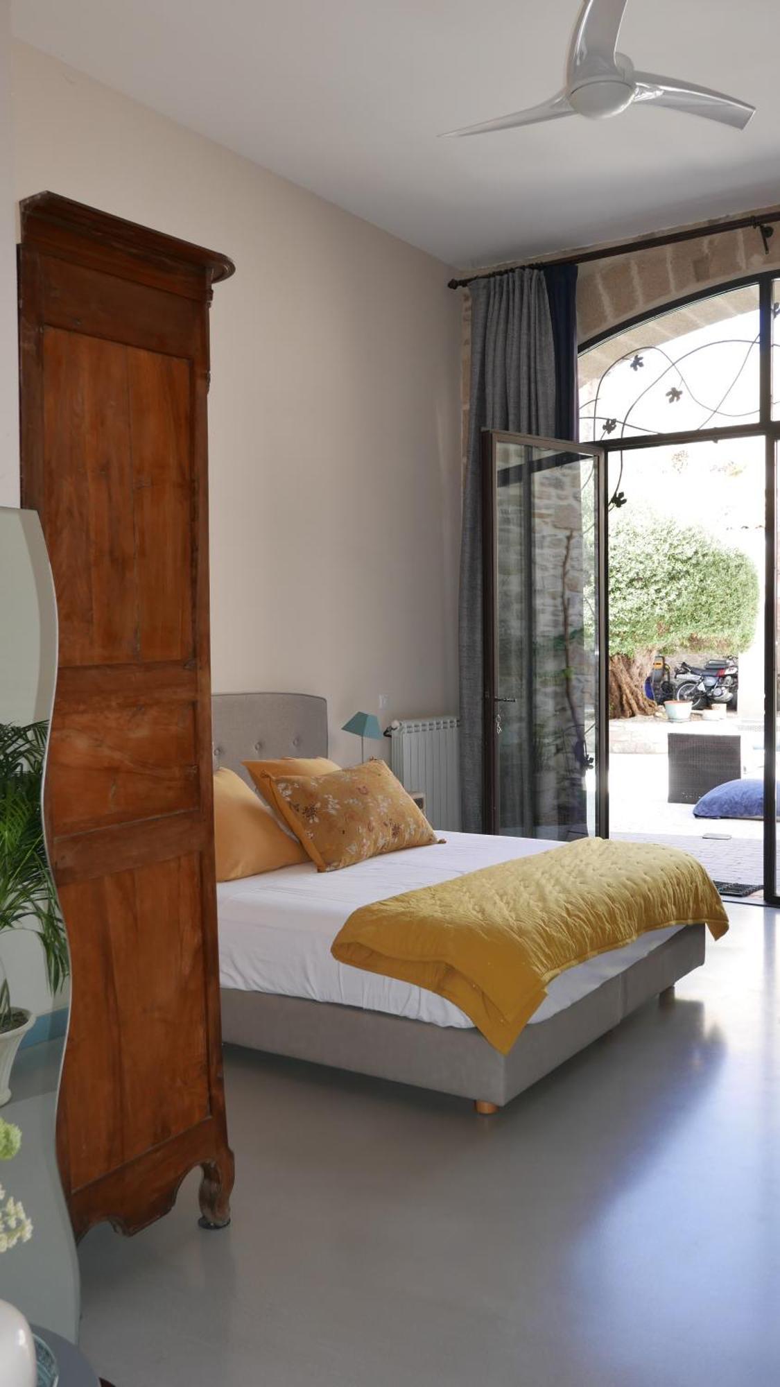 Saturargues L'Escampe Bed & Breakfast エクステリア 写真