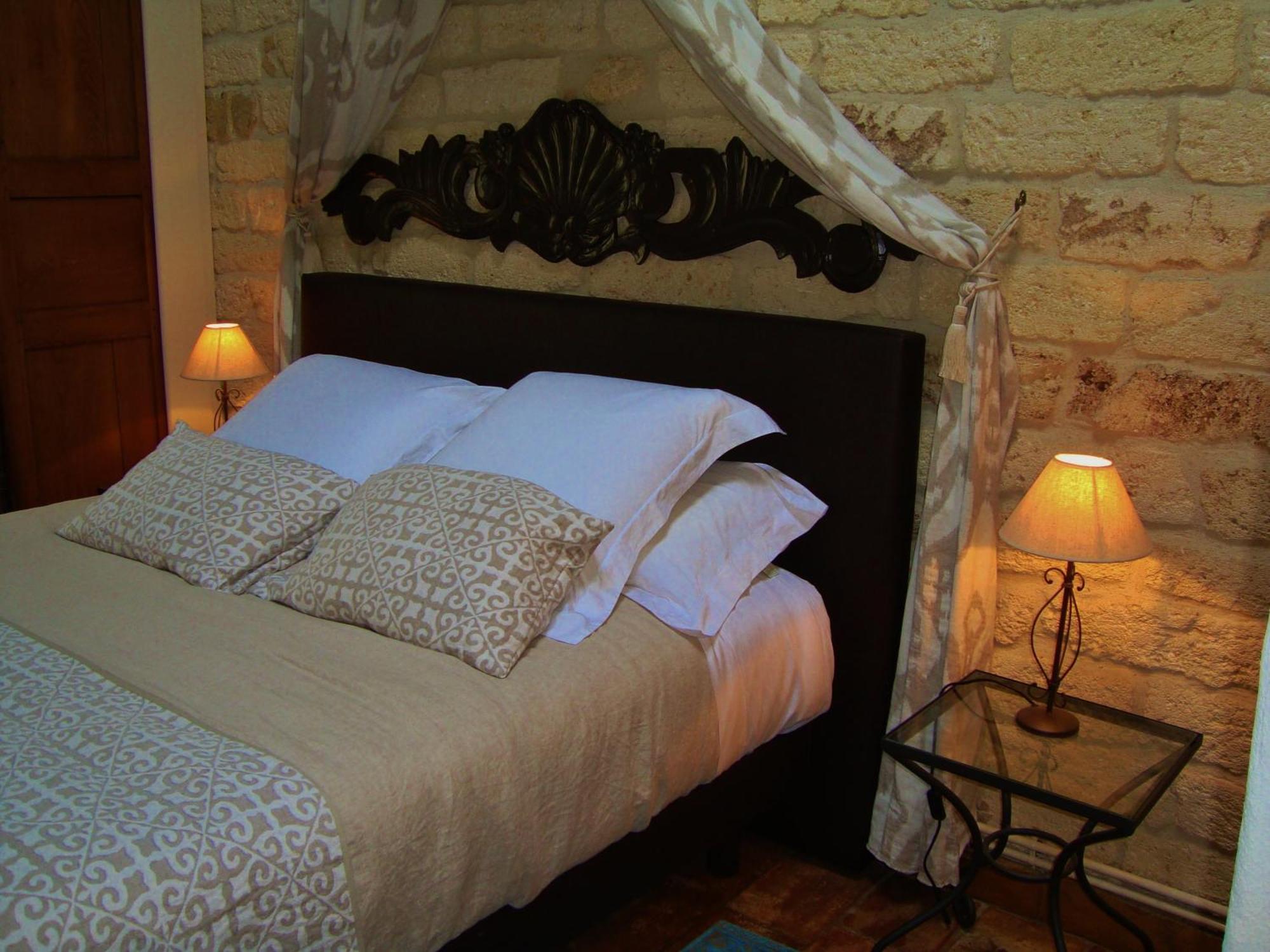Saturargues L'Escampe Bed & Breakfast 部屋 写真