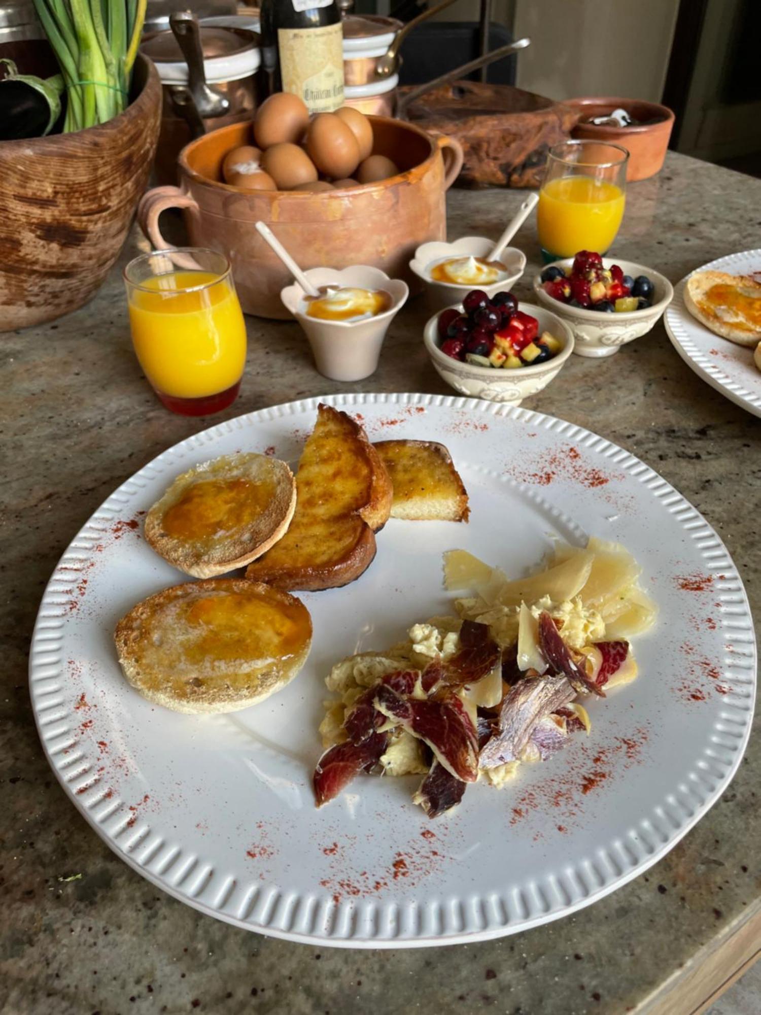 Saturargues L'Escampe Bed & Breakfast エクステリア 写真